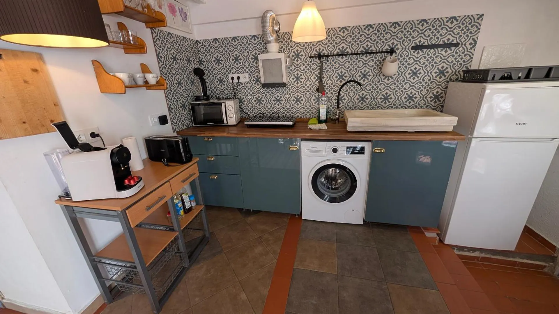 Barcelona Studios With Private Kitchen, Toilet & Shower 20Min From The Center 5Min To The Beach Sant Adria de Besos 0*,  Spain